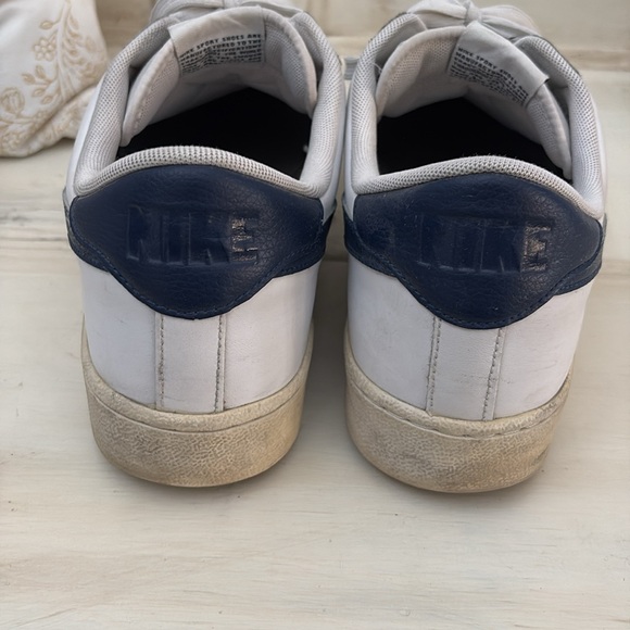 Vintage Nike Sneakers - Picture 10 of 12